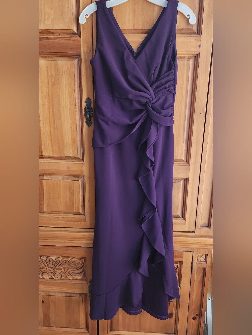 Women's Elegant Purple V-Neck Ruffled Evening Dress *Brand New*